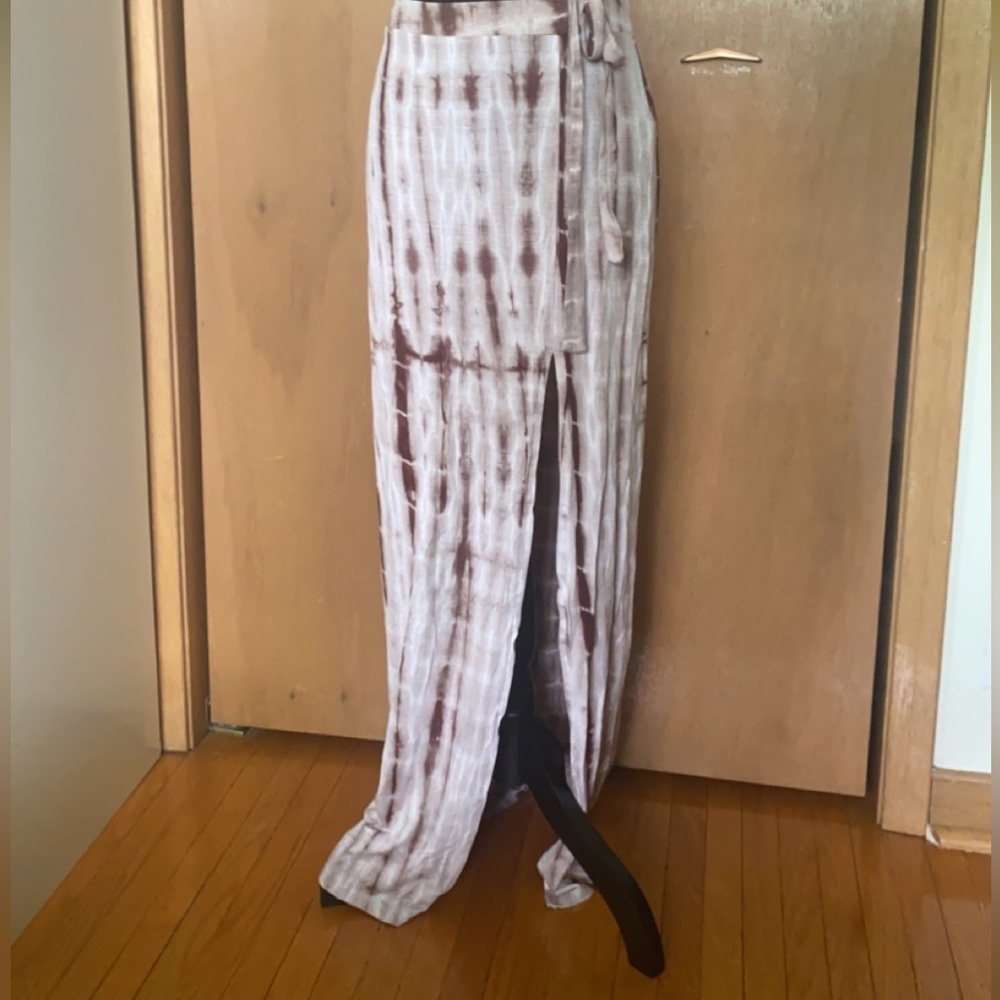 Maxi skirt